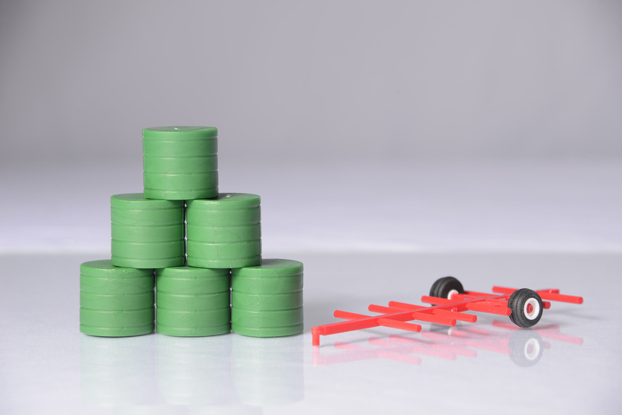 1/64 Red Round Bale Transport and hay bales Windy Hill Farm Toys