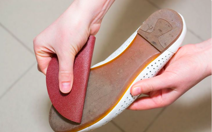 Primrose Market- How to Walk in Heels