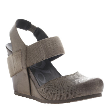 OTBT Rexburg- Women's Wedge with elastic band- Brown Grey color with same color elastic, Textured leather