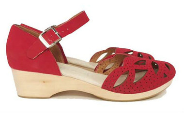 Women's Shoes, Jeffrey Campbell Anwen, Retro wooden wedge mary janes, Red perforated leather