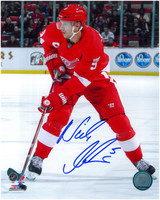 Nicklas Lidstrom Autographed 8x10 Photo #8 - 2012 Home Action