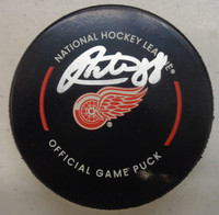Patrick Kane Autographed Detroit Red Wings Game Puck