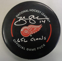 Brendan Shanahan Autographed Detroit Red Wings Official Game Puck w/ "656 Goals"