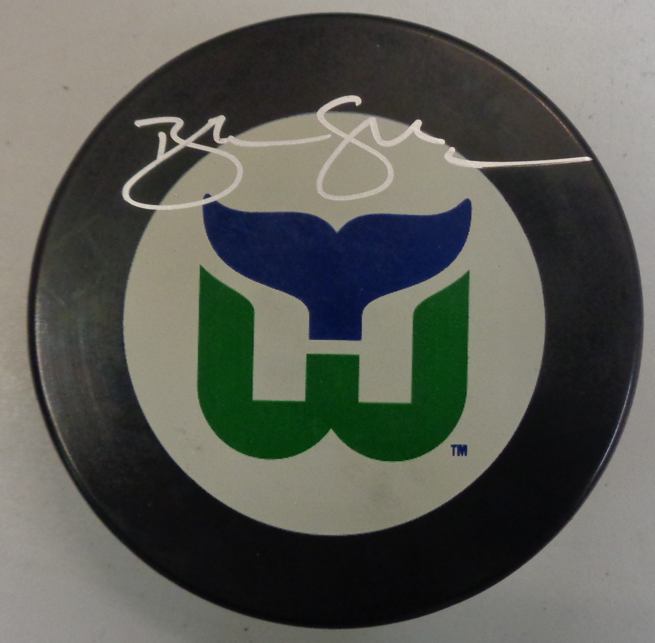 Brendan Shanahan Autographed Hartford Whalers Souvenir Logo Puck ...