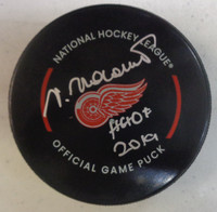 Vaclav Nedomansky Autographed Detroit Red Wings Game Puck w/ "HHOF 2019"