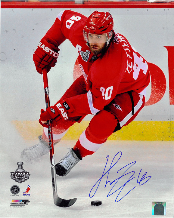 Henrik Zetterberg Signed 2006/07 Fleer Ultra Card #70 Detroit Red