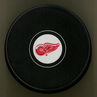 Detroit Red Wings Souvenir Hockey Puck
