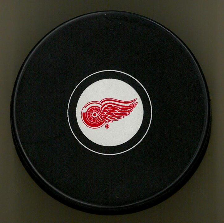 NHL Detroit Red Wings Mascot Souvenir Hockey Puck – Inglasco Inc.