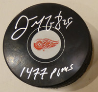 Darren McCarty Autographed Detroit Red Wings Puck w/ "1477 PIMS"