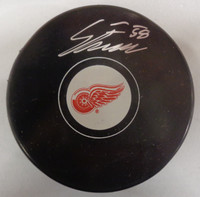 Emmitt Finnie Autographed Detroit Red Wings Souvenir Puck