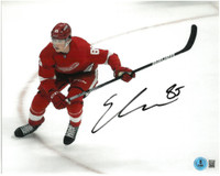 Elmer Soderblom Autographed Detroit Red Wings 8x10 Photo #2