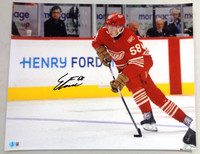 Emmitt Finnie Autographed Detroit Red Wings 16x20 #2 - Centennial Season