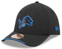 Detroit Lions New Era 2026 Sideline 39THIRTY M-Crown Flex Hat - Black/Blue Outline