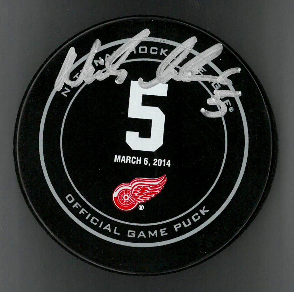 Nicklas Lidstrom Autographed Red Wings Jersey Retirement Game Puck -  Detroit City Sports