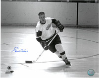 Gordie Howe Autographed Detroit Red Wings 11x14 Photo #1 - black & white on the open ice
