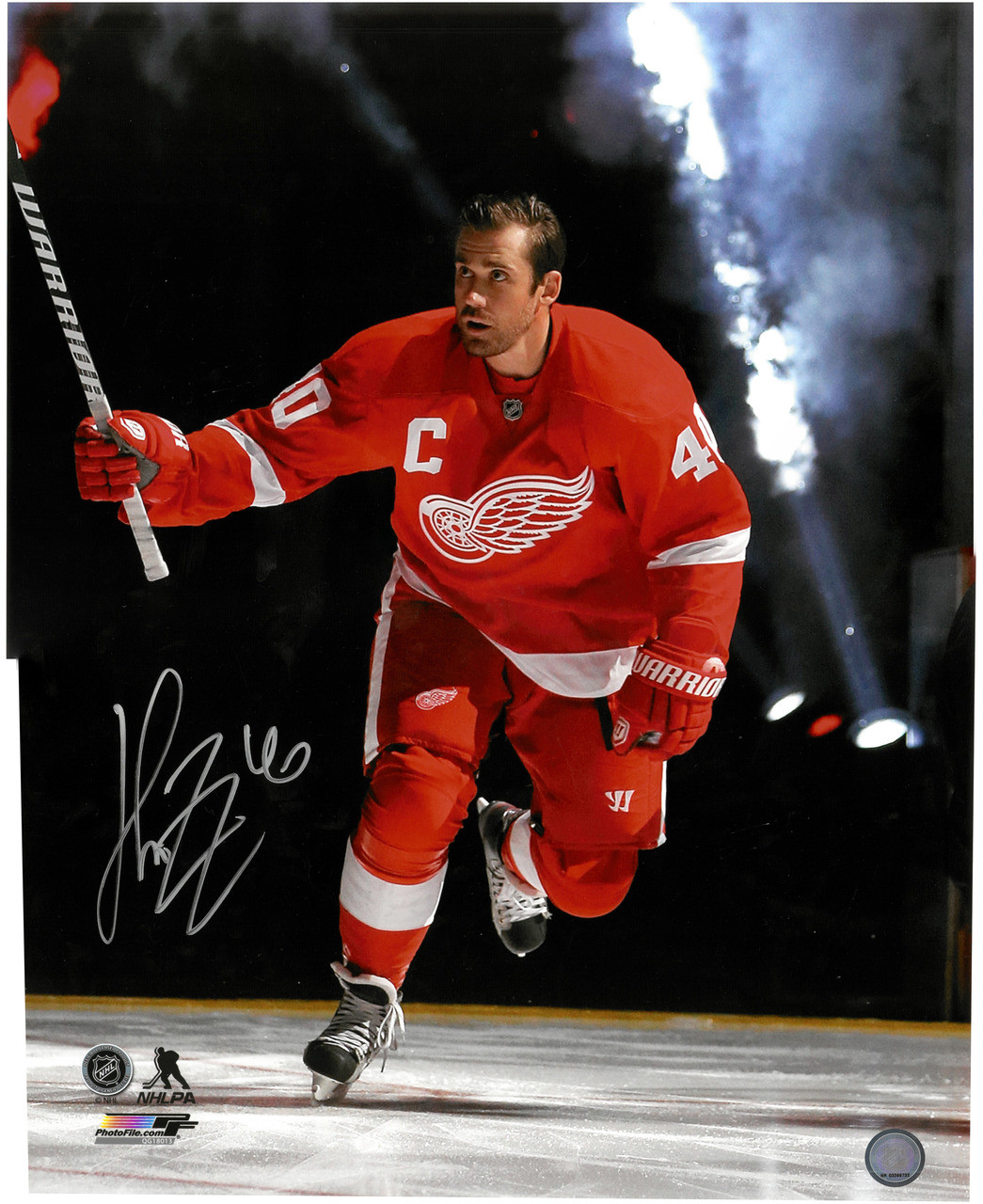 Henrik Zetterberg Autographed Detroit Red Wings 16x20 Photo #6