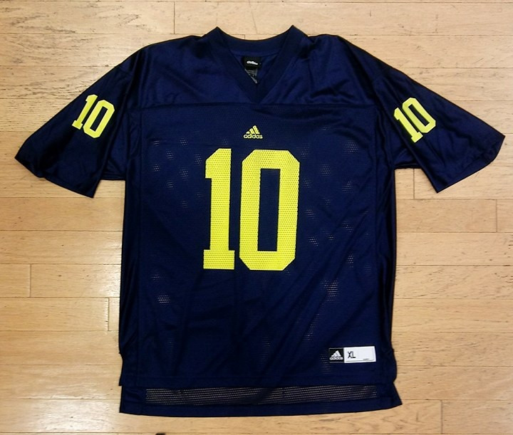 what was tom brady's jersey number for michigan