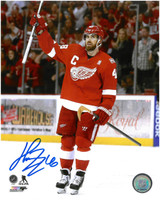 Henrik Zetterberg Autographed Detroit Red Wings 8x10 Photo #13 - 1,000th NHL Game/Final Game At The Joe