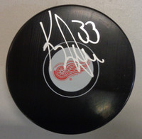 Kris Draper Autographed Detroit Red Wings Logo Puck