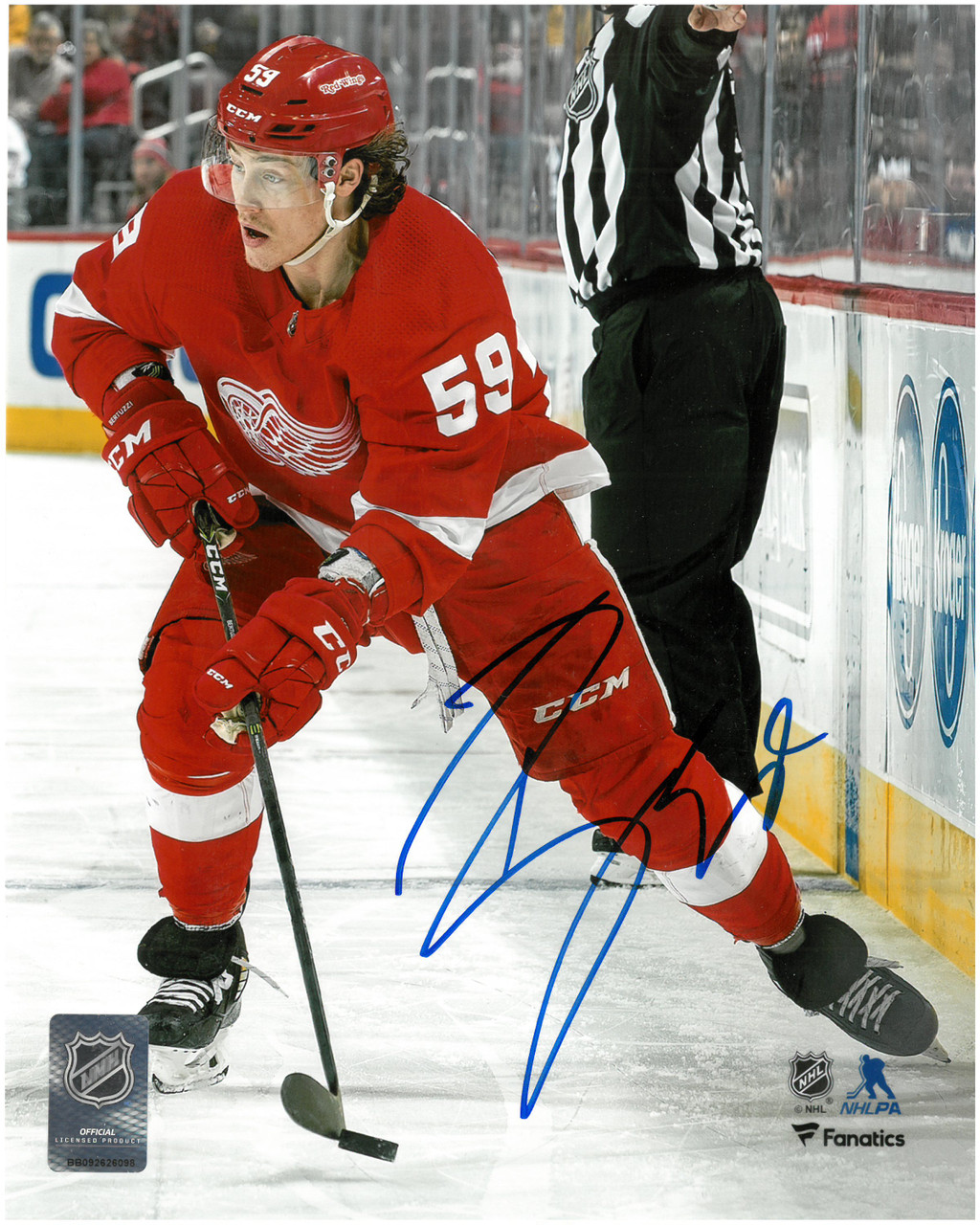 TYLER BERTUZZI AUTOGRAPHED DETROIT RED WINGS 8X10 PHOTO #1 HOME ACTION