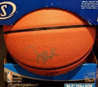 Juwan Howard Autographed I/O Basketball