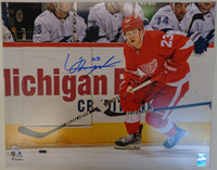 Lucas Raymond Autographed 16x20 Photo #1 - NHL Debut