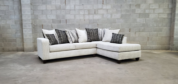 SHELLY OFF WHITE SECTIONAL