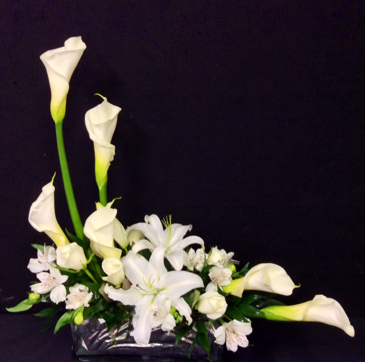contemporary arrangement with calla