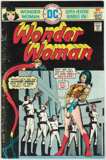 Wonder Woman #219 VG Front Cover