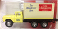 Classic Metal Works #30507 '60 Ford Reefer Box Truck - Old Milwaukee Beer (HO)
