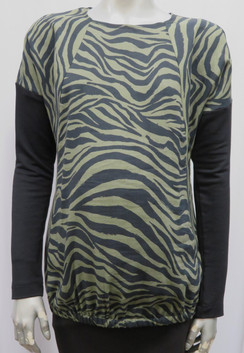 Style # 2246 Swirl top