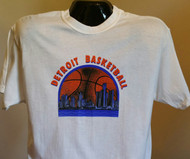Detroit Basketball T Shirt, 100% Coton
Size: S 3XL   Colors: White