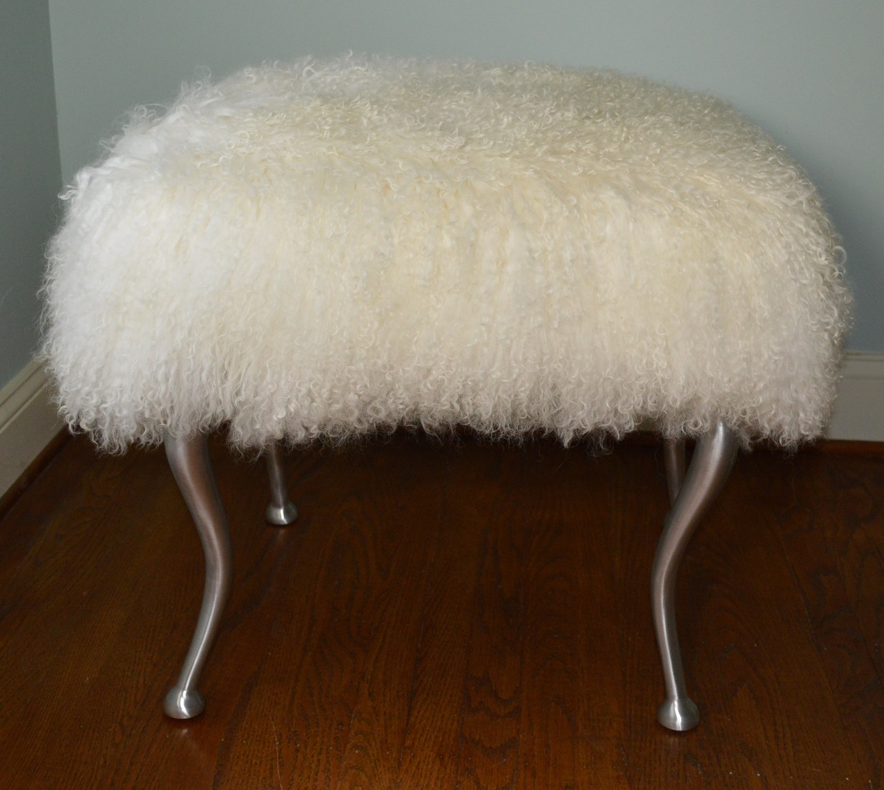Real Natural White Mongolian Lamb Fur Bench Tibet Lamb Stool