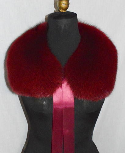 Cranberry Fox Fur Collar