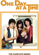 ONE DAY AT A TIME: THE COMPLETE SERIES DVD