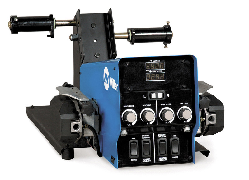 Miller D-74D wire feeder w/ BTB 400A Guns - 951204 - Nippon Sanso