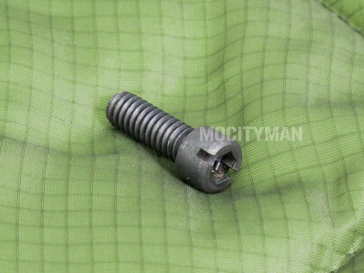 Slotted Pommel Screw for the M9 Bayonet Knife - USA Made (11764) - MOCITYMAN