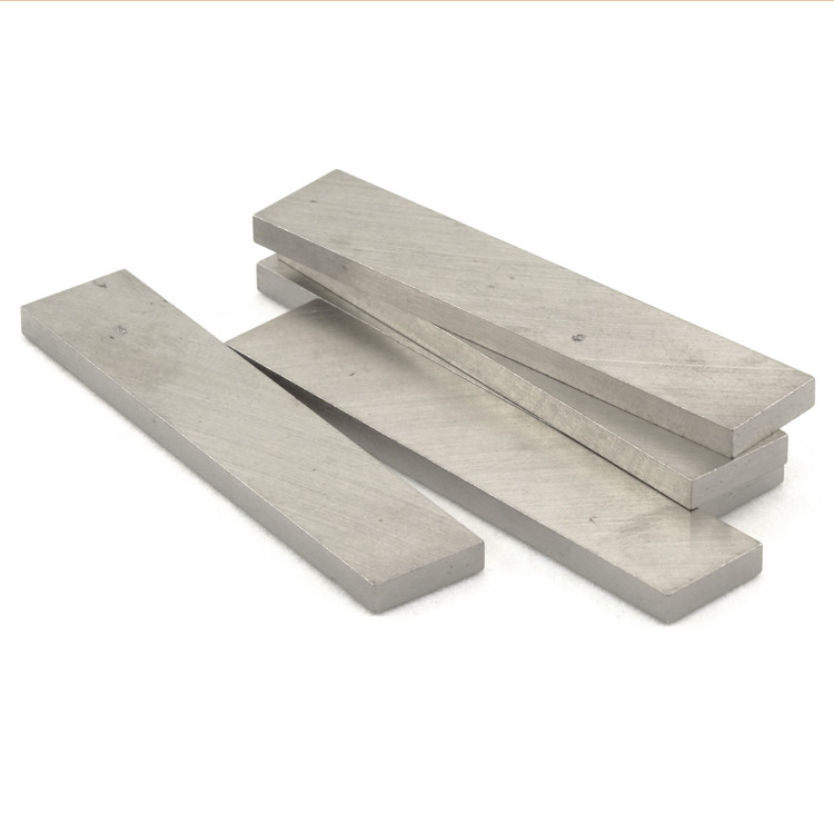 Alnico 3 Bar 2.44" X .491" X .125", Polished