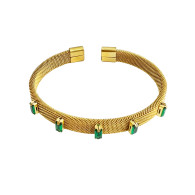 18 karats gold plated emerald zirconia cuff