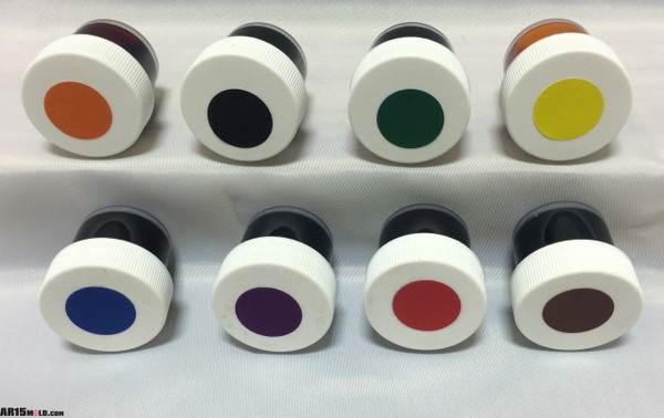 8 pack of 0.25 ounce colors in re-sealable containers.