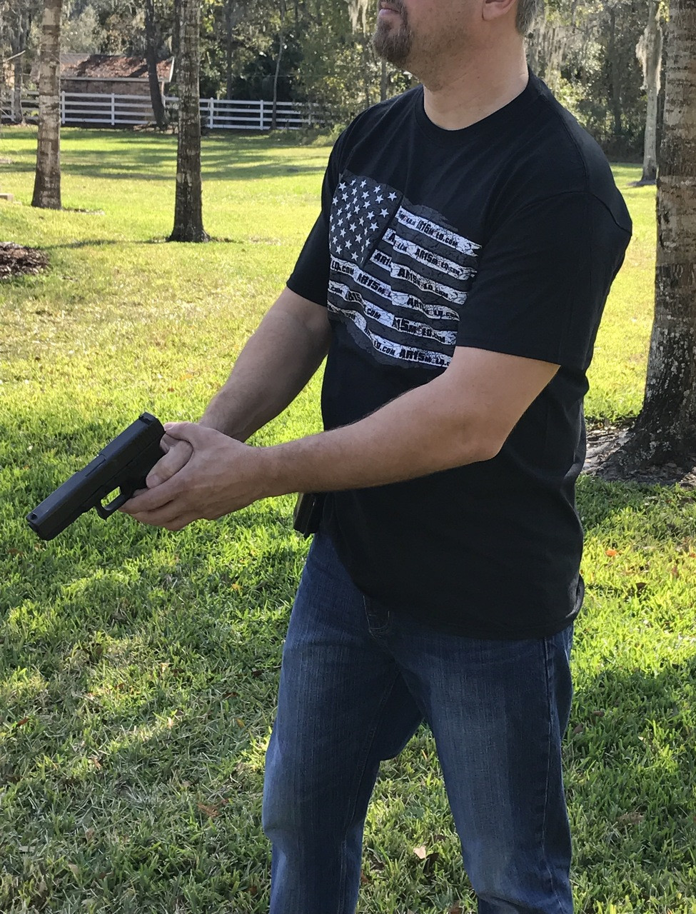 Show your support of the second amendment!

The AR15Mold.com - Freedom Flag shirt.

It's your right to build firearms at home!!