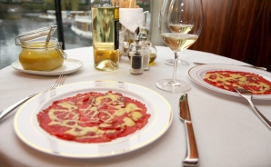 entree-298x184.jpg