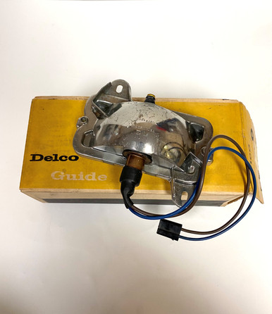 1972 Cadillac NOS Park Lamp RH