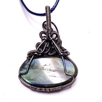 back of labradorite pendant