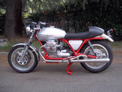 1974 Moto Guzzi V7 Replica