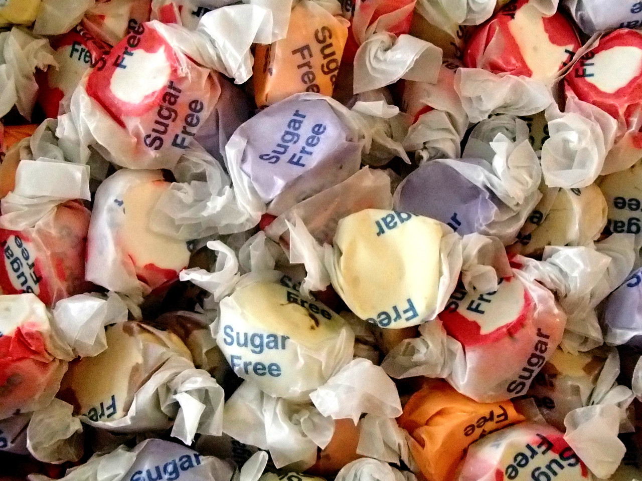 Salt Water Taffy SUGAR FREE Assorted 1 Pound ( 16 OZ ) - CandyKorner