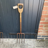 Cast steel flat tine potato fork made by 'Griffin' (circa 1930s)