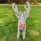 Wicker reindeer (whitewash) with ribbon
