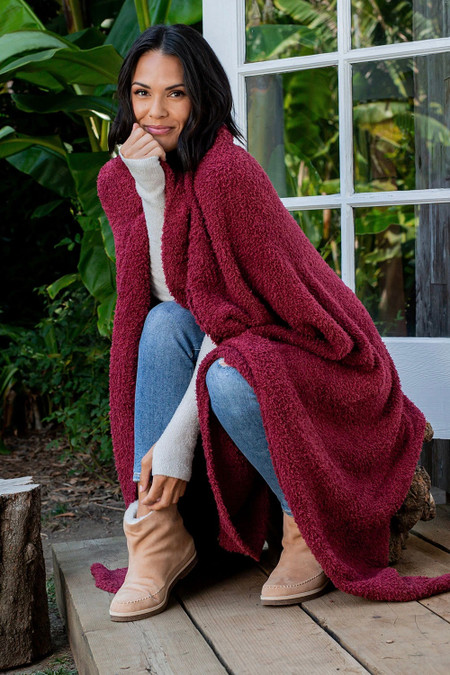 Barefoot Dreams CozyChic® Throw Cranberry