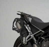 Anclaje Maletas Laterales SW-MOTECH para TRIUMPH TIGER 900 RALLY/GT/PRO (KFT.11.953.30000/B) Triumph Tiger 900 GT/Pro (2020-2023)
Triumph Tiger 900 Rally/Pro (2020-2023)